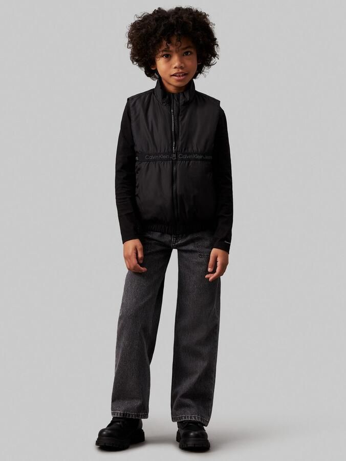 Calvin Klein Korte bodywarmer BOXY LIGHT PADDED TAPE VEST voor kinderen tot 16 jaar met merklabel - Foto 5