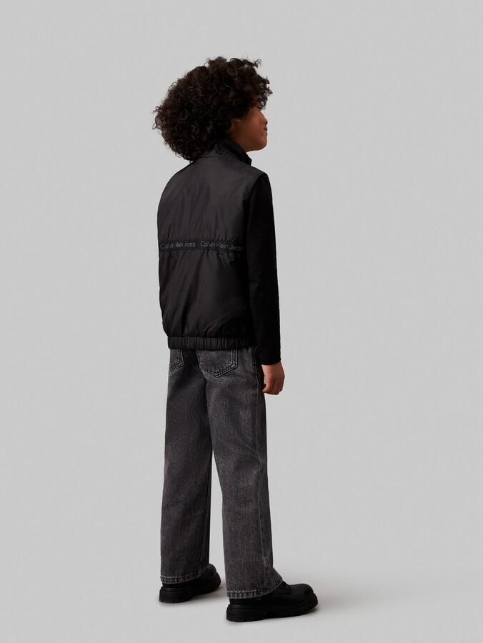 Calvin Klein Korte bodywarmer BOXY LIGHT PADDED TAPE VEST voor kinderen tot 16 jaar met merklabel - Foto 6