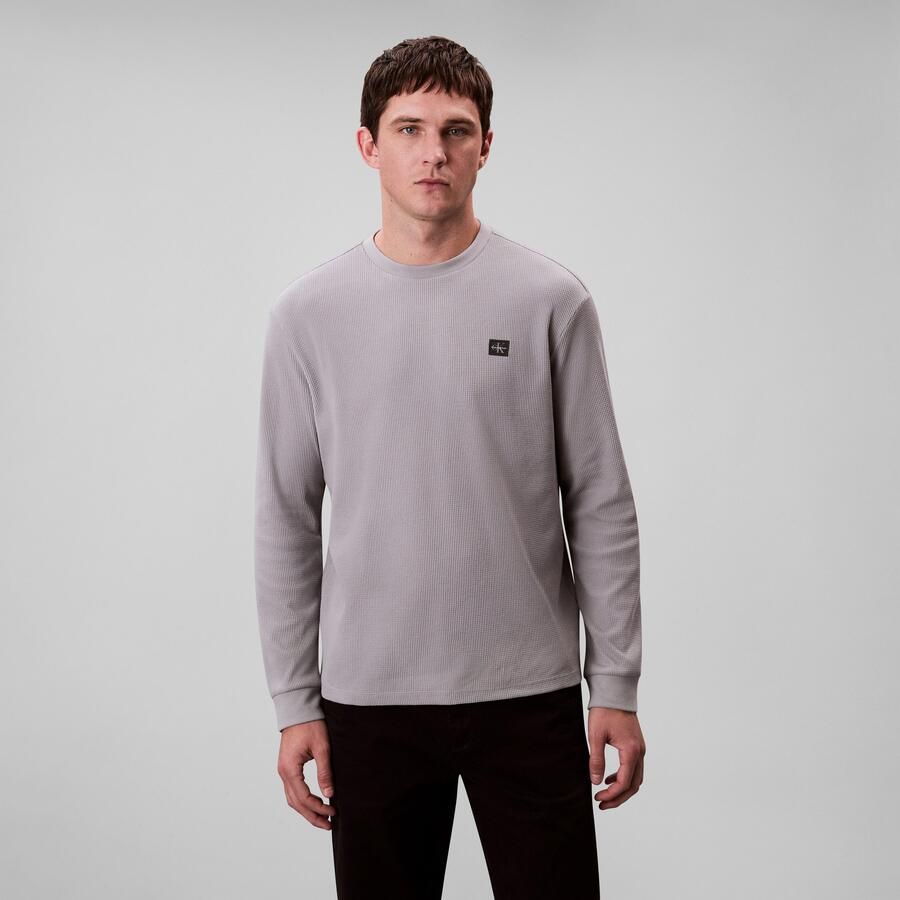 CALVIN KLEIN Heren Truien & Vesten Ls Waffle Badge Crewnk Tee Grijs - Foto 12