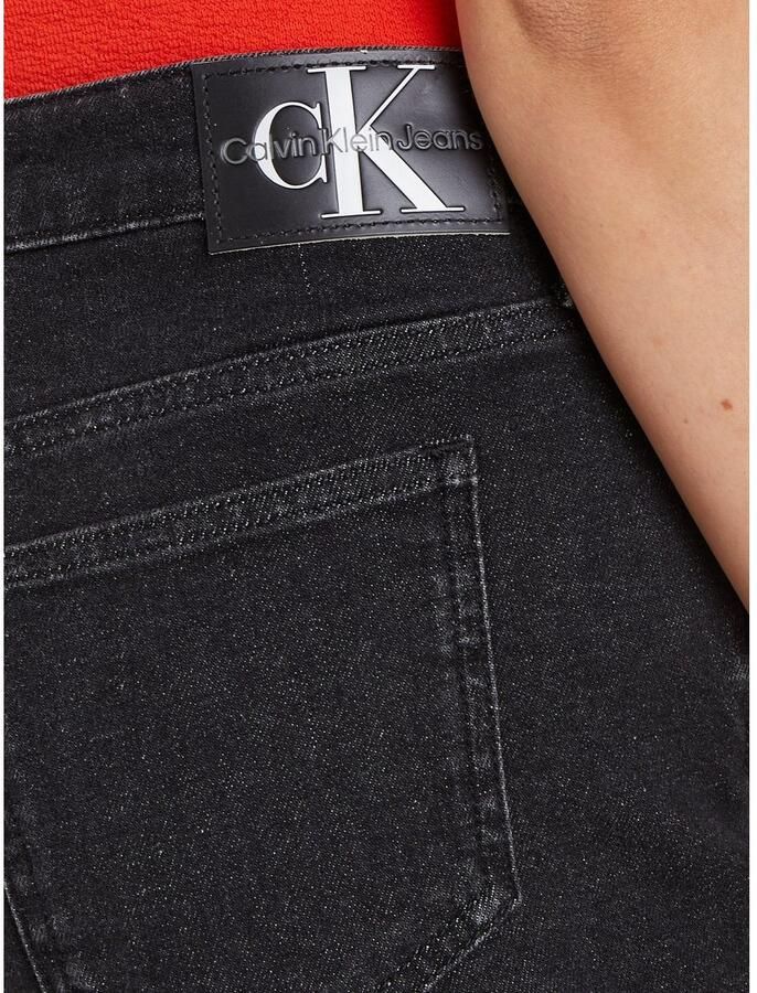 Calvin Klein Short MID RISE SHORT in 5-pocketsstijl