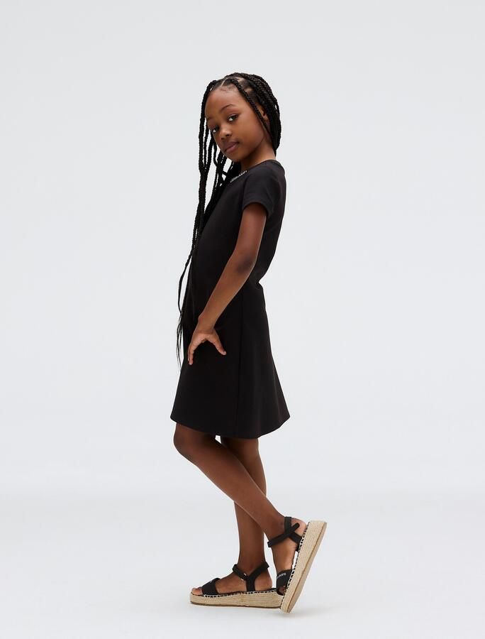 Calvin Klein Skaterjurk PUNTO EMBROIDERY DRESS voor kinderen tot 16 jaar - Foto 5