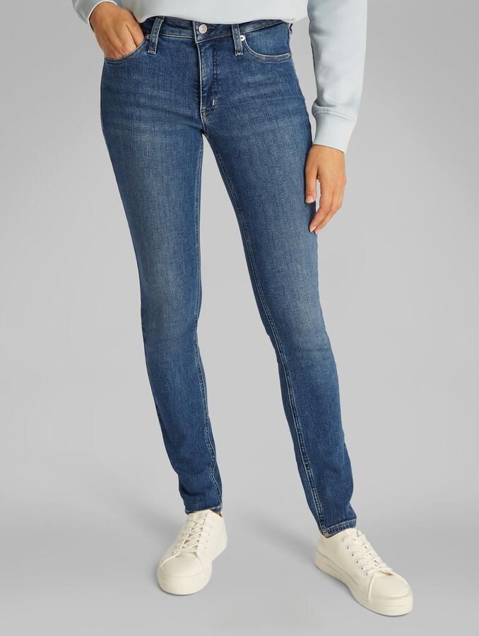 Calvin Klein Skinny fit jeans Mid rise skinny in coole wassing - Foto 5