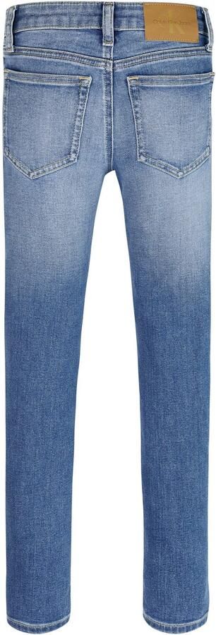 Calvin Klein Skinny fit jeans MR SKINNY ESS WASHED BLUE DENIM voor kinderen tot 16 jaar met logopatch - Foto 3