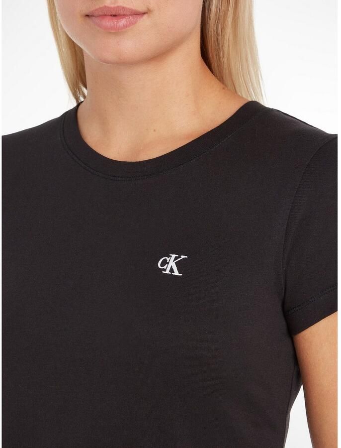 Calvin Klein T-shirt CK EMBROIDERY SLIM TEE met geborduurd ck-logo op borsthoogte - Foto 2