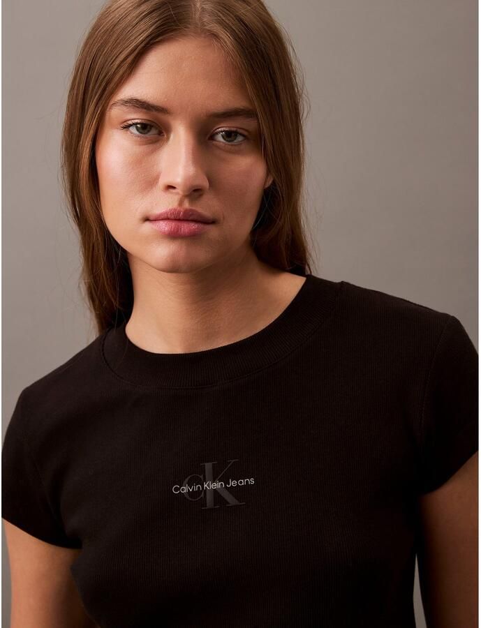 Calvin Klein Jeans T-shirt Korte Mouw MONOGRAM BABY TEE LV047AB802 - Foto 13