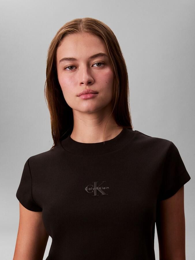 Calvin Klein Jeans T-shirt Korte Mouw MONOGRAM BABY TEE LV047AB802 - Foto 10