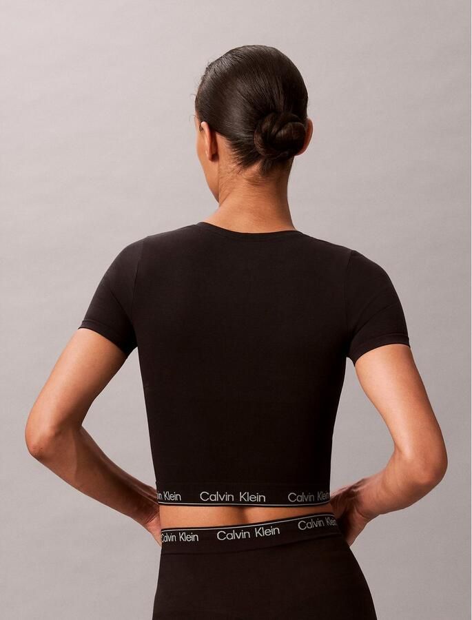 Calvin Klein T-shirt SHORT SLEEVE TOP Met een ronde hals - Foto 4