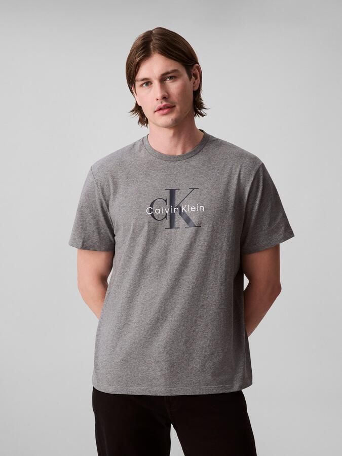 Calvin Klein T-shirt SS Hero Monologo Tee 20s Met ronde hals regular fit - Foto 6