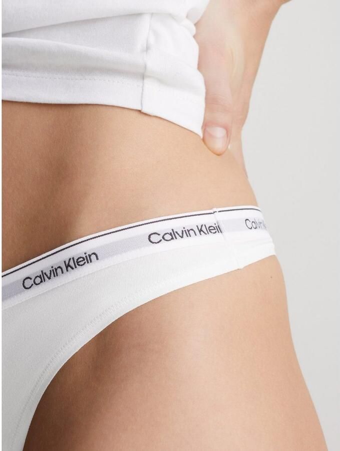 Calvin Klein Underwear String in effen design