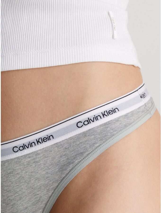 Calvin Klein Underwear String in effen design