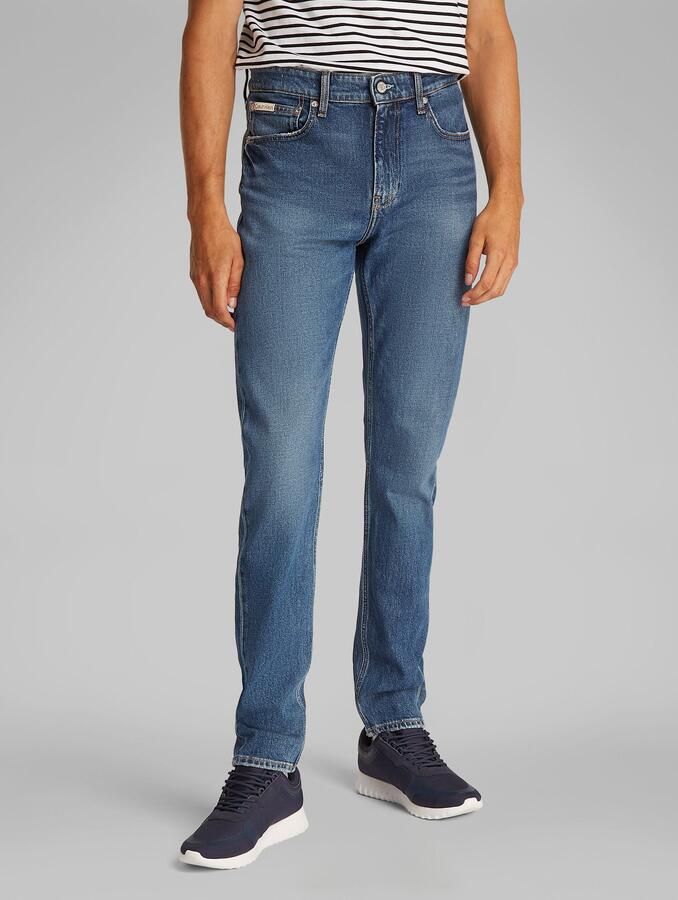 Calvin Klein Tapered jeans SLIM TAPER in middenblauwe wassing - Foto 5