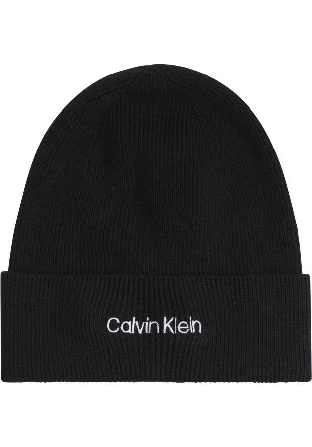 Calvin Klein Zwarte Gebreide Beanie Essential Stijl Black Dames