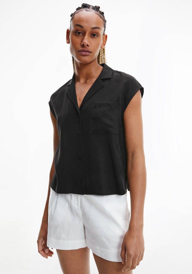 Calvin Klein Klassieke blouse REFIBRA TENCEL SS POCKET BLOUSE met splitjes opzij