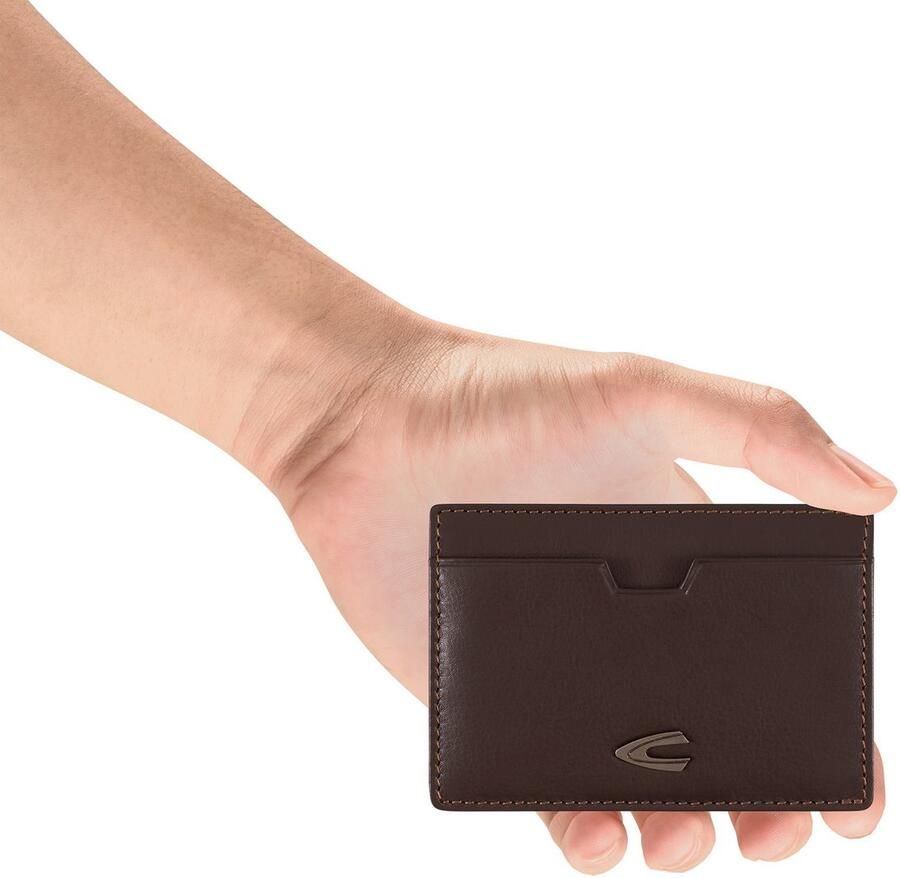 Camel active Pasjeshouder Vegas van hoogwaardig rundleer met metalen logo