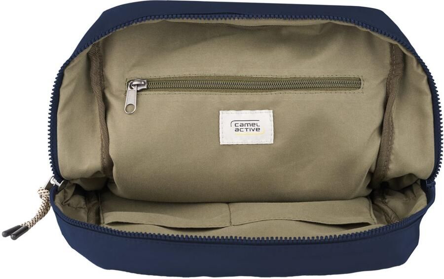 Camel active Rugzak Aurum van gerecycled robuust nylon lichtgewicht met fijne details - Foto 4