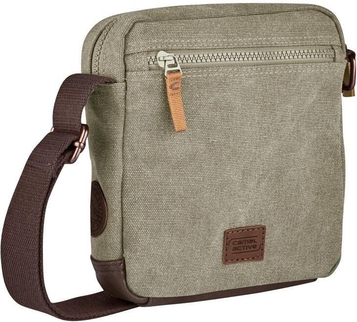 Camel active Schoudertas Air Canvas model van zacht lederimitatie afgewerkt met applicaties