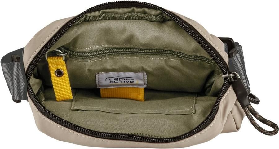 Camel active Schoudertas Terra van gerecycled nylon en volumineus aangebrachte zakken - Foto 2