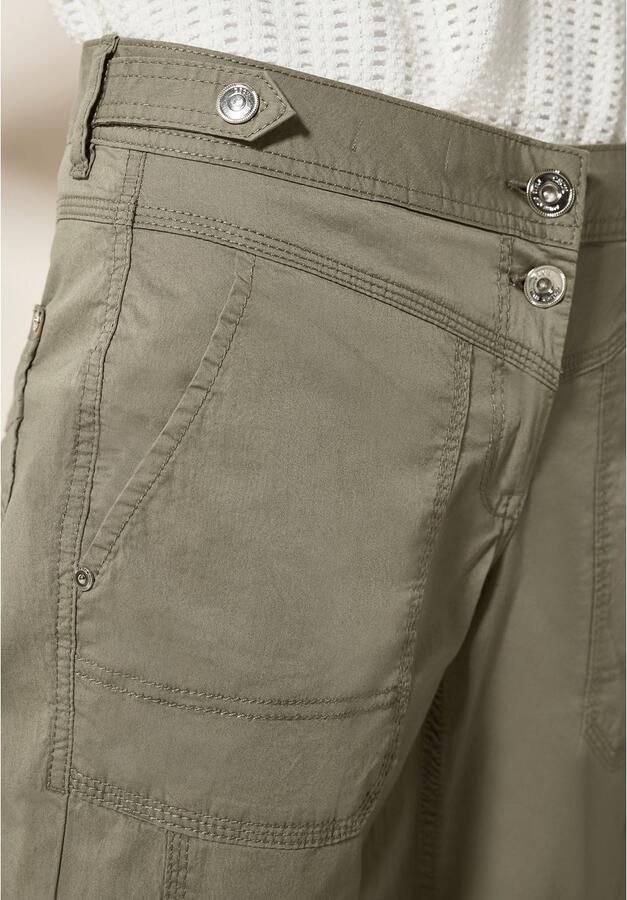 Cecil Capribroek Stijl New York Zomerbroek met knoopdetails op de band