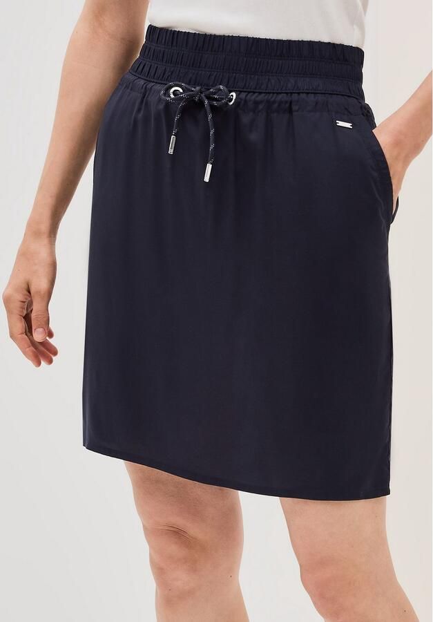 Cecil Minirok met een rijgkoord en elastische band