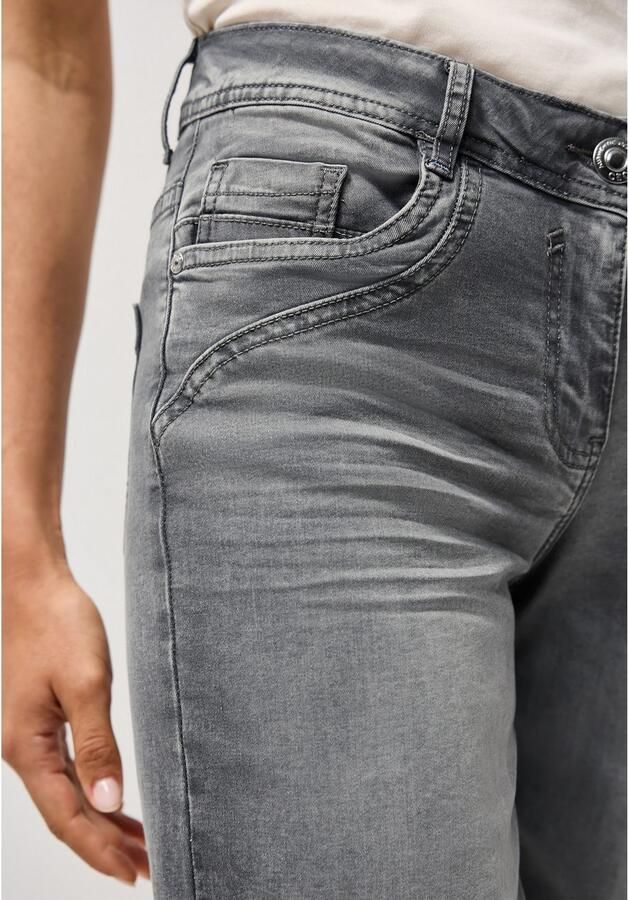 Cecil Short Stijl Scarlett Zomerbroek in five-pocket style