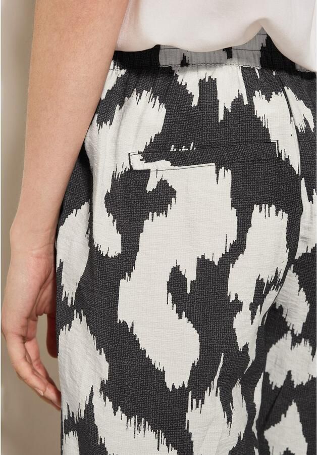 Cecil Stoffen broek Style Neele Zomerbroek met grafisch patroon en ceintuurdetail aan de voorkant