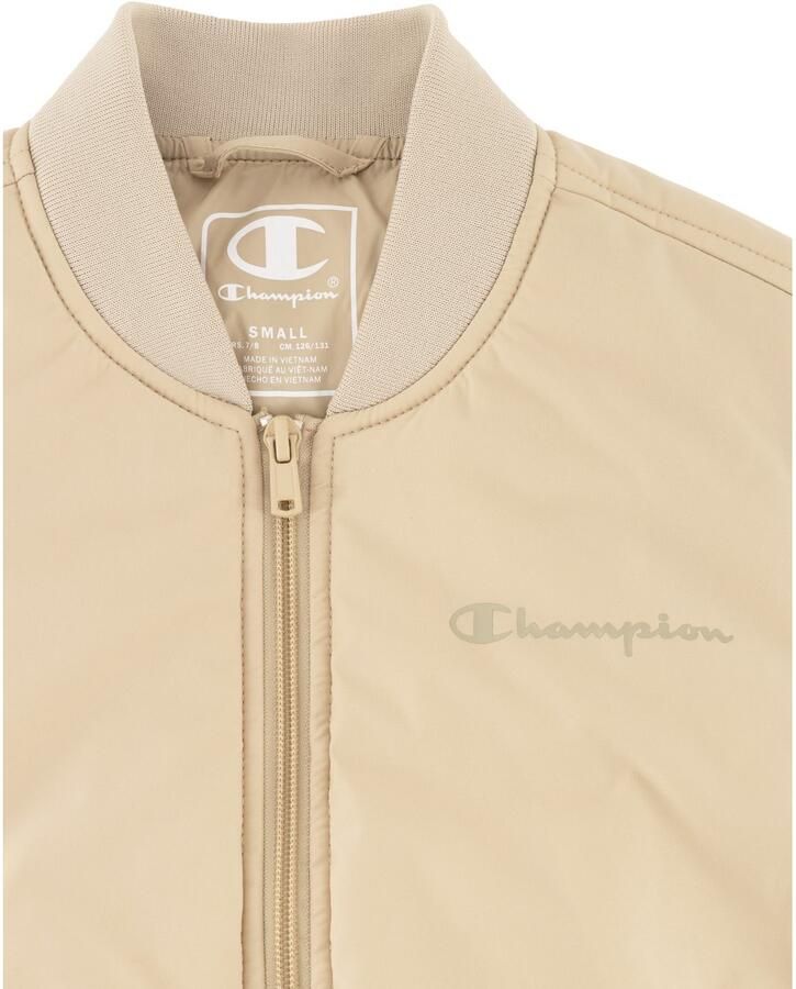 Champion Bomberjack met klepzakken