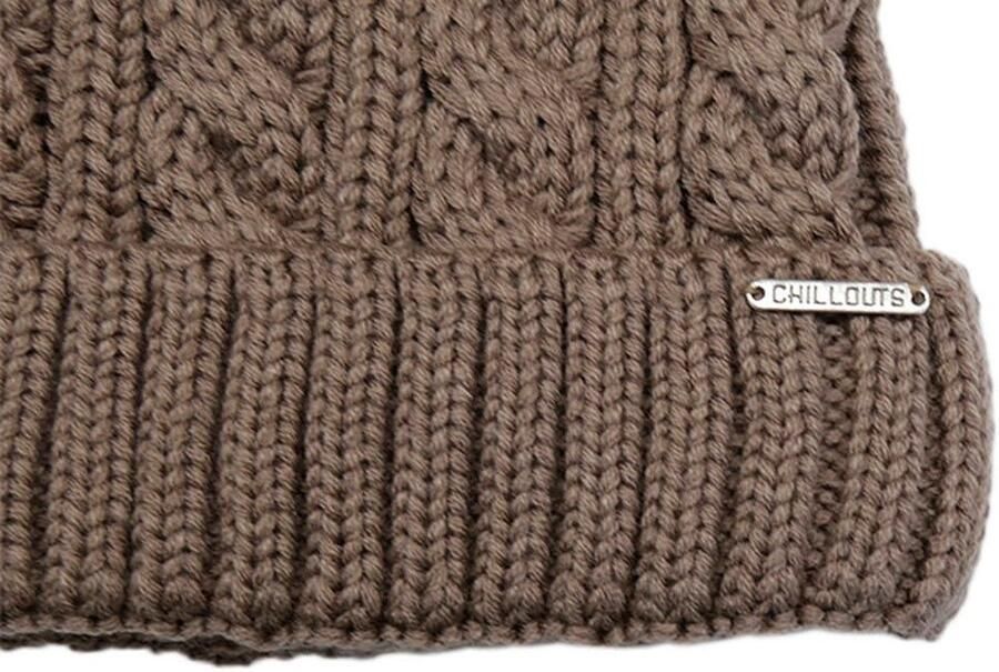 Chillouts Muts met pompon Joan Hat Met fake-fur pom kabelbrei