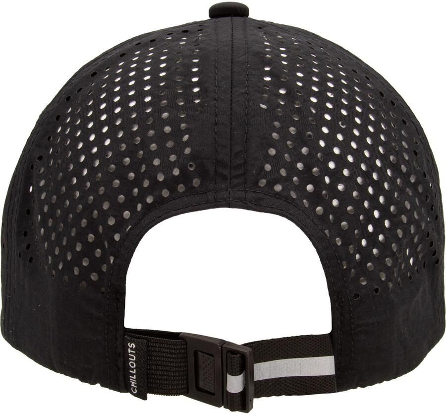 Chillouts Snapback cap Owaka Hat sportief met geperforeerde zijdelen & urban look