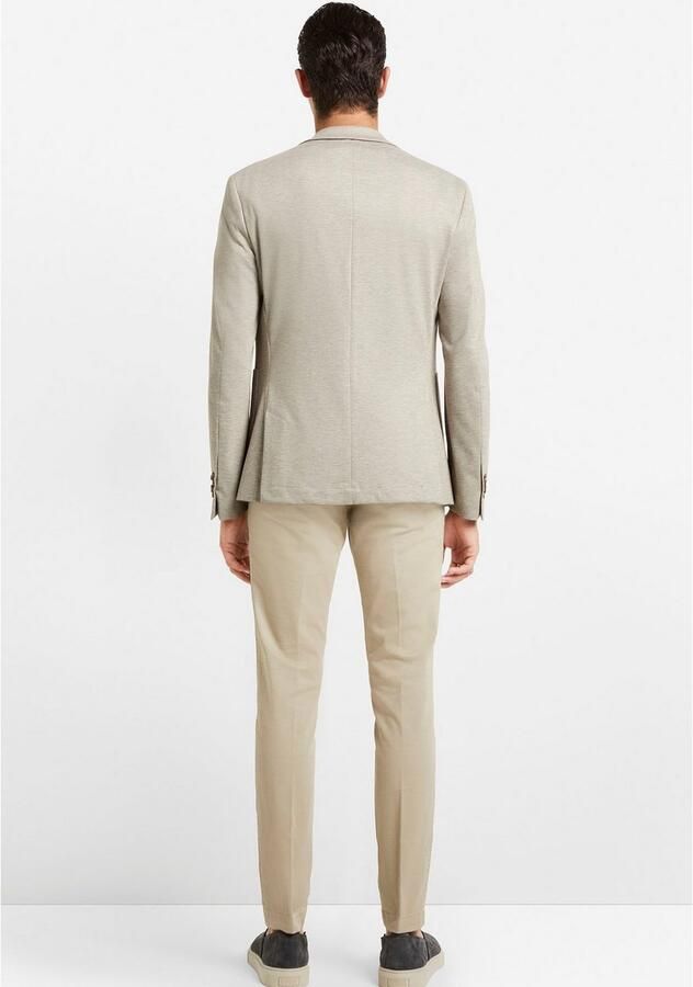 Cinque Colbert bij een pak CIDATI met modieuze structuur - Foto 3