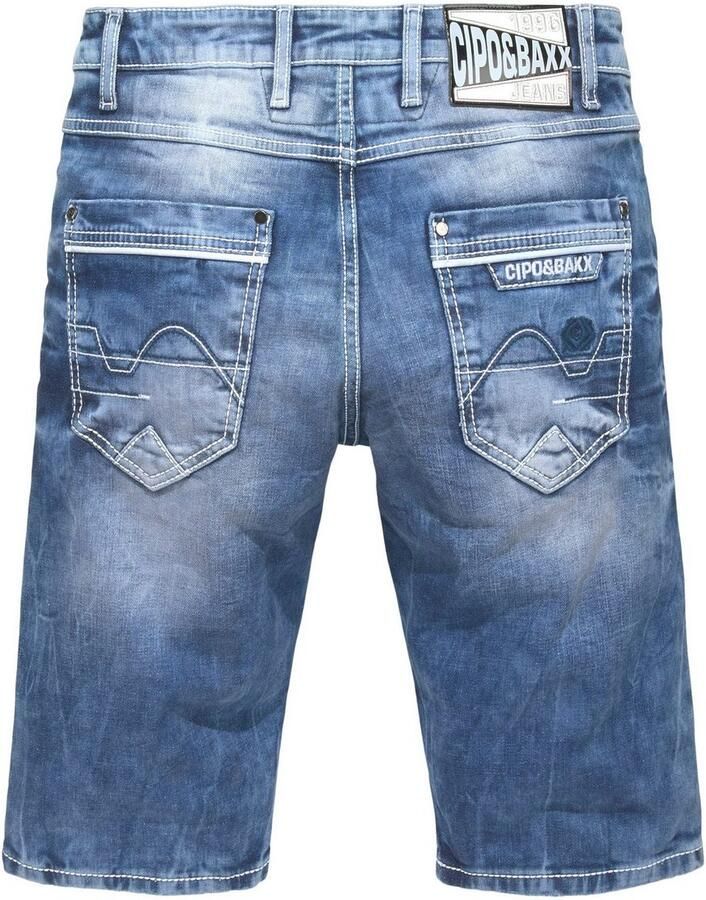 Cipo & Baxx Bermuda in denim en met markante zakken - Foto 3