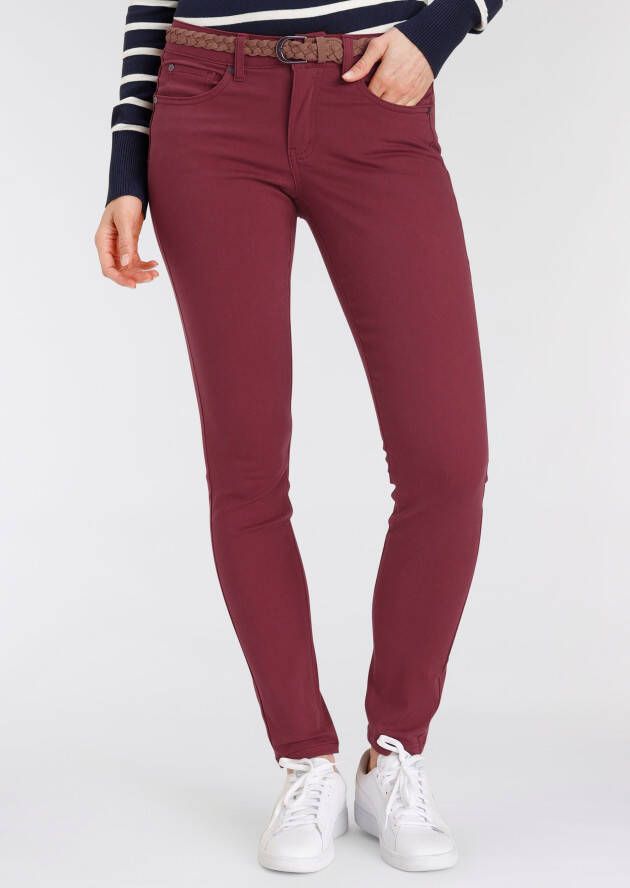 DELMAO Slim fit jeans met modieuze gevlochten riem --- nieuw merk! (set 2-delig Met riem)