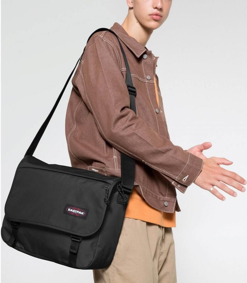Eastpak Functionele Schoudertas met Ruime Opbergruimte Zwart Unisex - Foto 3