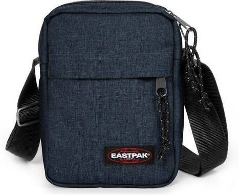 Eastpak Schoudertas THE ONE Triple Denim bevat gerecycled materiaal(global recycled standard )