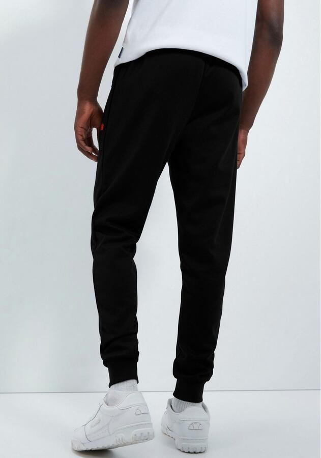 Ellesse Tapered fit trainingsbroek met labelbadges model 'BERTONI'