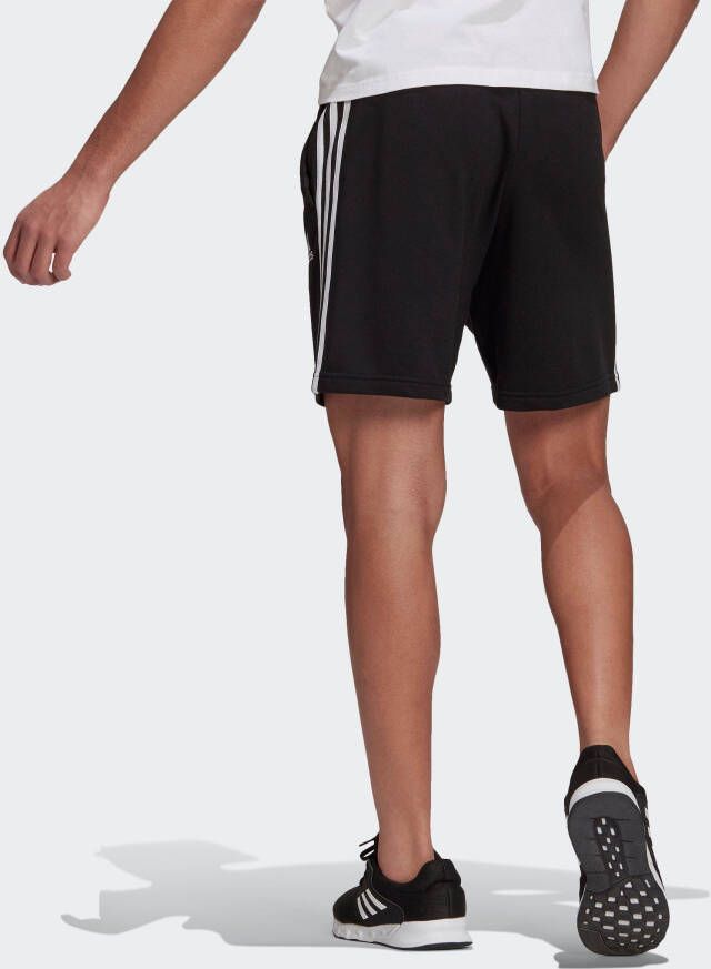 adidas Sportswear Short ESSENTIALS FRENCH TERRY 3-STREPEN (1-delig)
