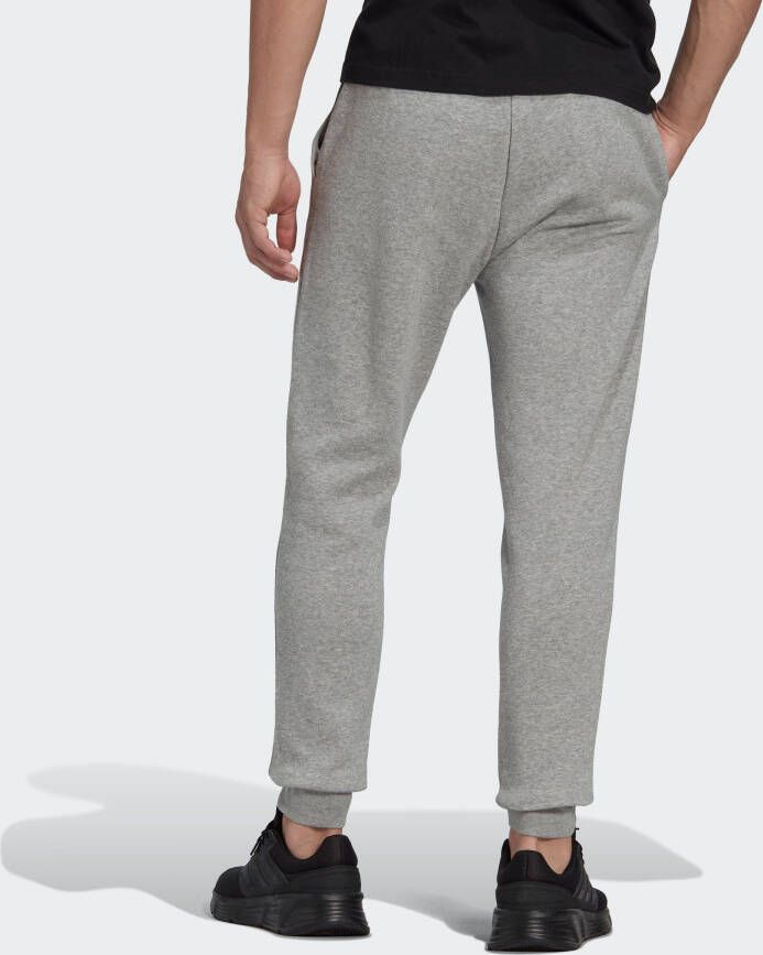 adidas Sportswear Sportbroek ESSENTIALS FLEECE REGULAR TAPERED BROEK (1-delig)