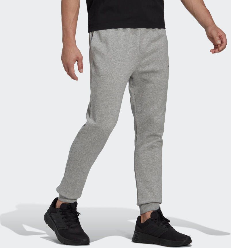 adidas Sportswear Sportbroek ESSENTIALS FLEECE REGULAR TAPERED BROEK (1-delig)