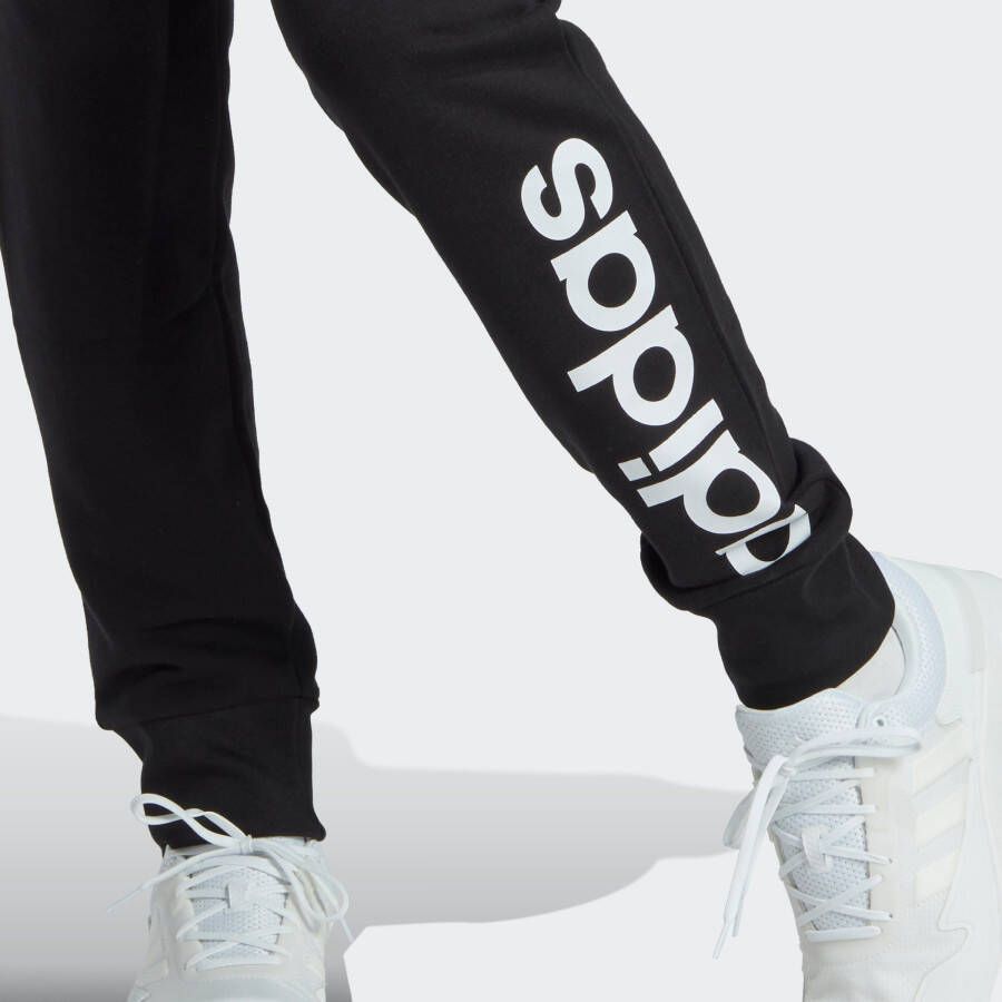 adidas Sportswear Sportbroek ESSENTIALS FRENCH TERRY TAPERED CUFF LOGO BROEK (1-delig)