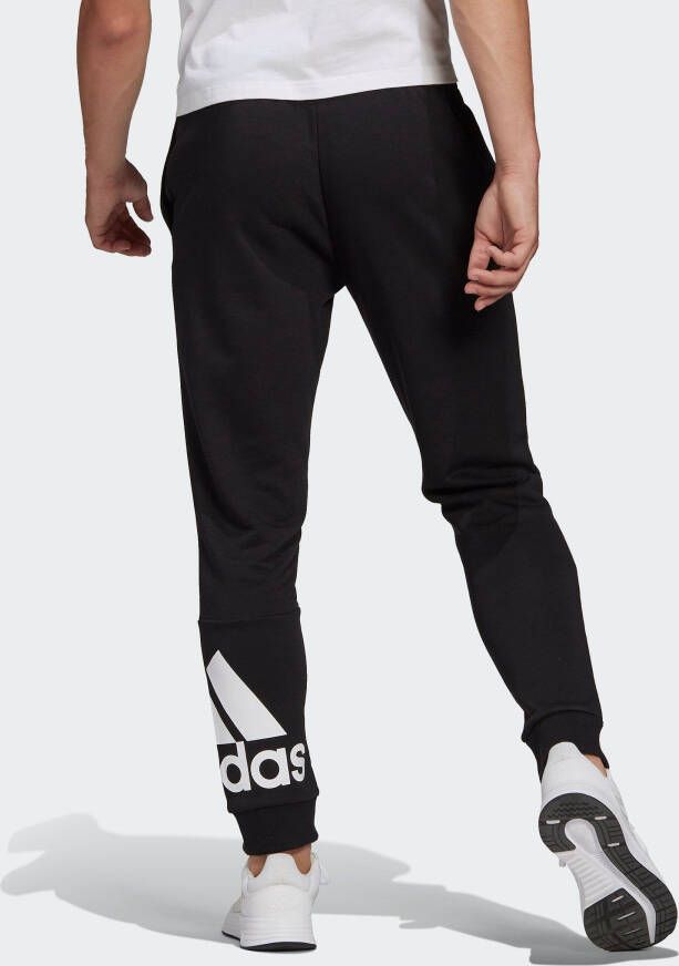 adidas Sportswear Sportbroek ESSENTIALS FRENCH TERRY TAPERED CUFF LOGO BROEK (1-delig)