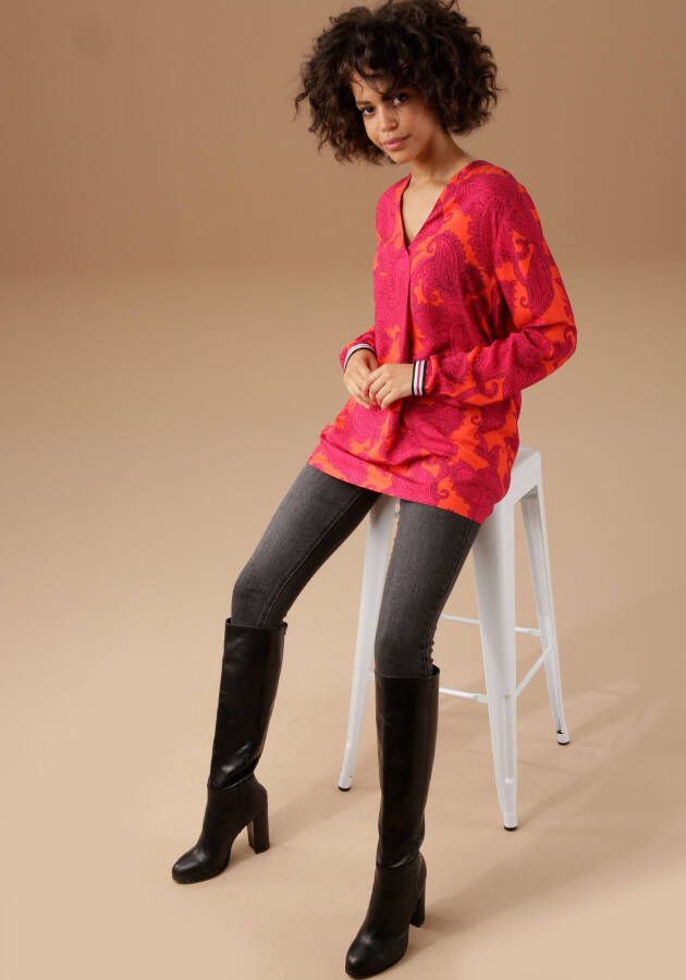Aniston CASUAL Blouse zonder sluiting met kleurrijke royale ornamentprint