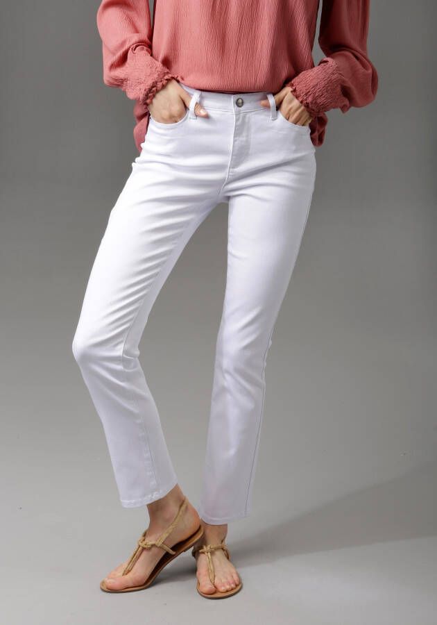 Aniston CASUAL Bootcut jeans enkelvrije lengte