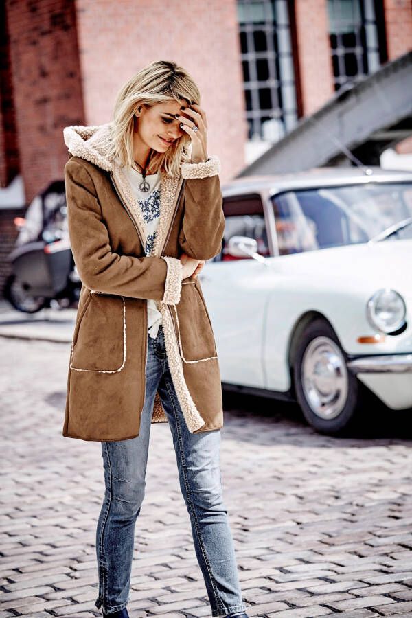 Aniston CASUAL Korte jas met een capuchon