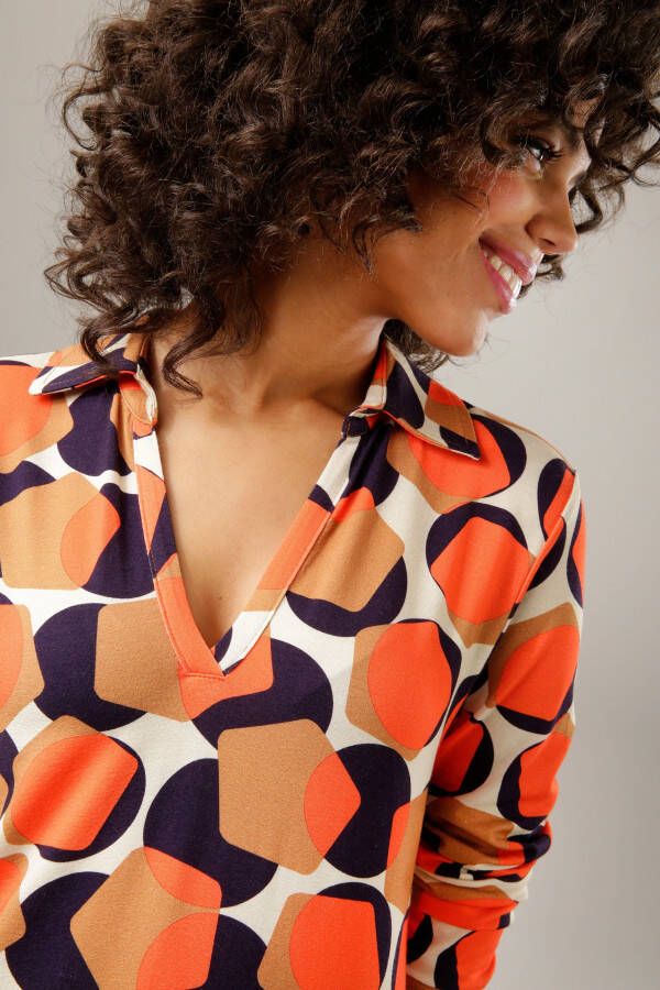 Aniston CASUAL Shirtblouse met trendy retro-patroon elk stuk is uniek
