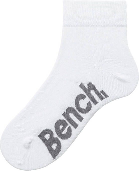 Bench. Korte sokken in aansprekend etui met ritssluiting (etui 7 paar)