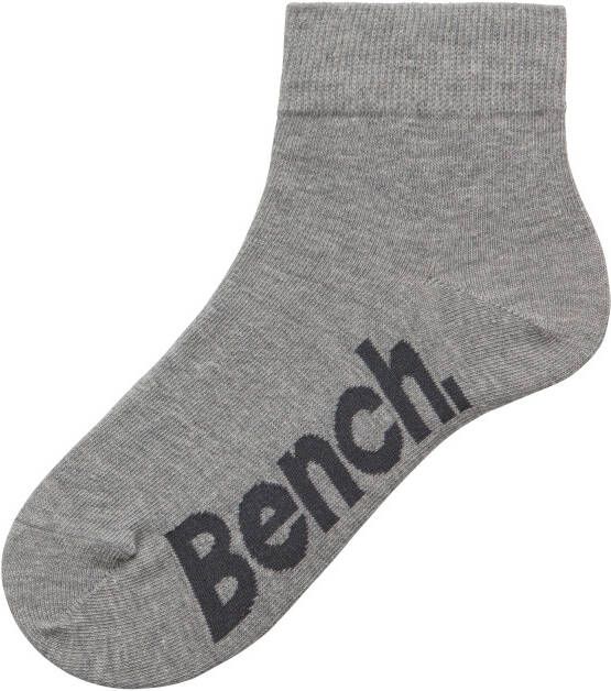 Bench. Korte sokken in aansprekend etui met ritssluiting (etui 7 paar)