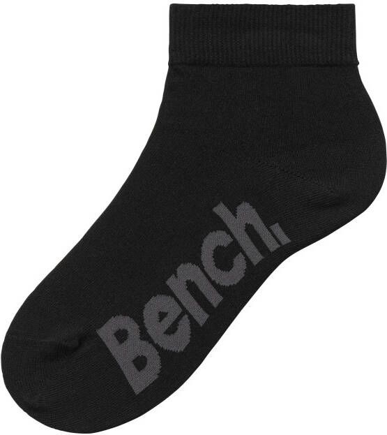 Bench. Korte sokken in aansprekend etui met ritssluiting (etui 7 paar)