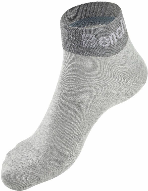 Bench. Korte sokken met ingebreid opschrift bij de boord (set 8 paar)