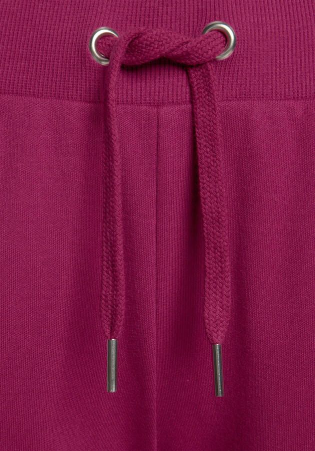 Bench. Loungewear Relaxbroek -Loungebroek met glanzende logo-borduurwerk loungewear