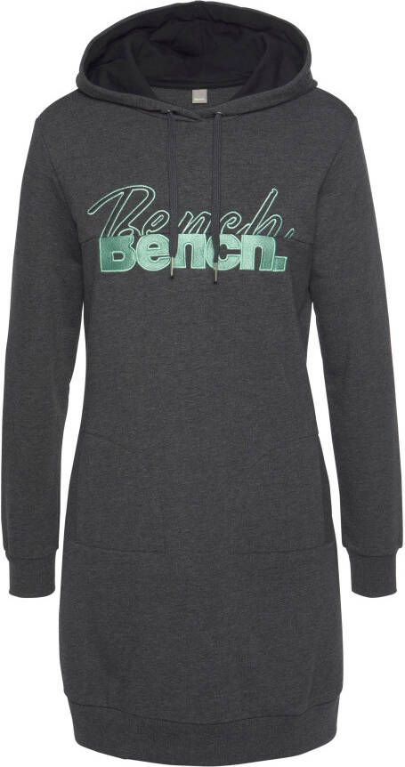 Bench. Sweatjurk met luxueus logoborduursel