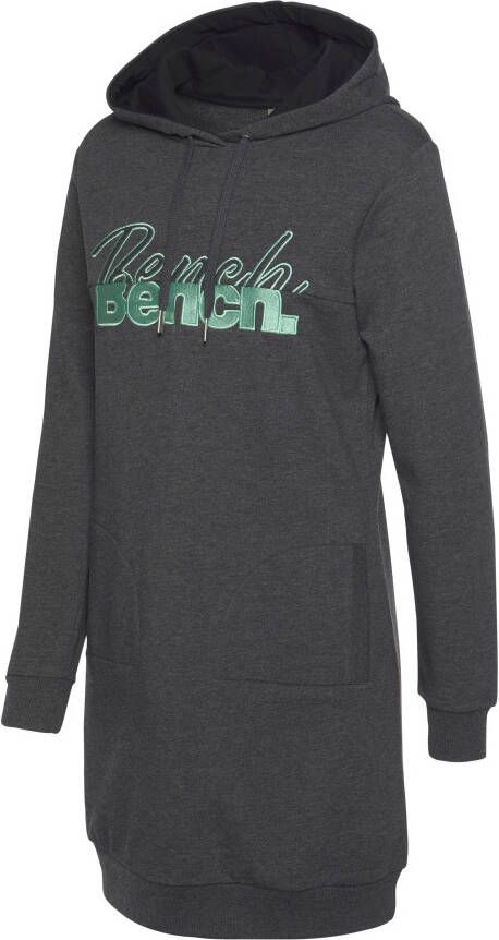 Bench. Sweatjurk met luxueus logoborduursel